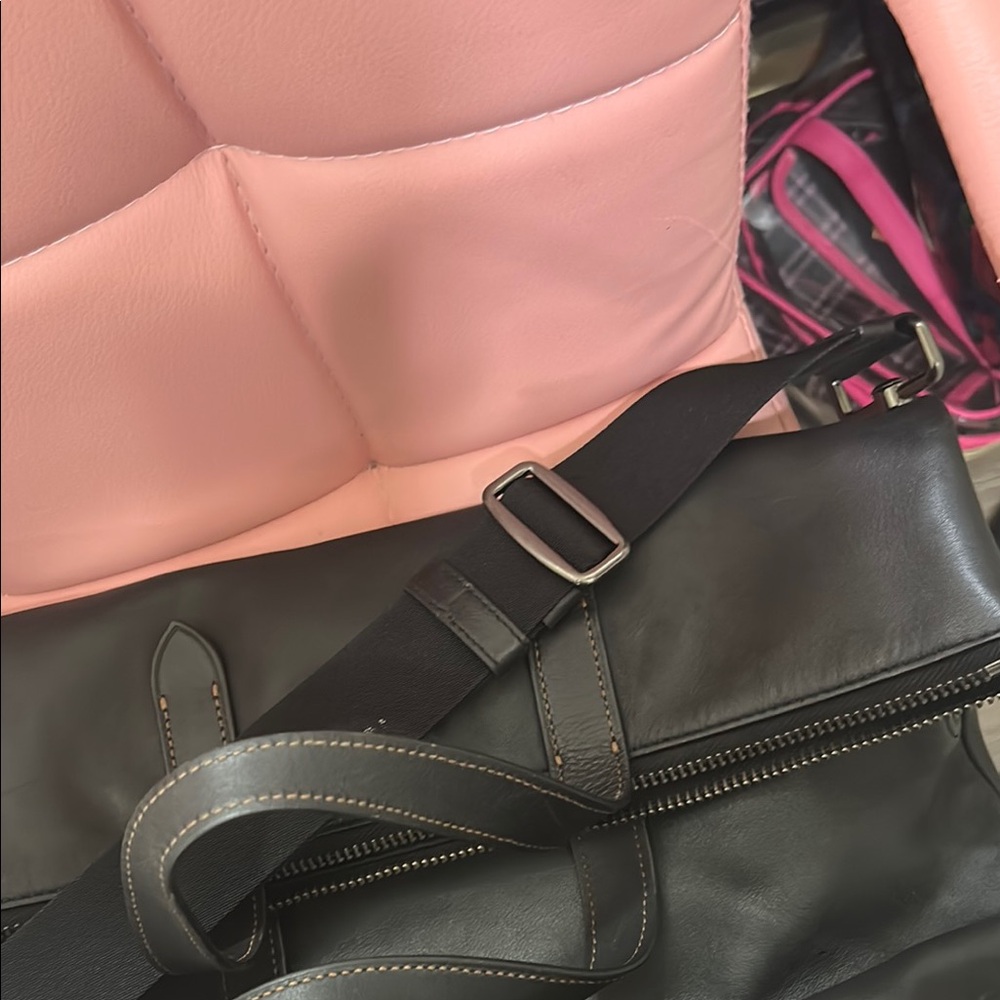 Coach Graham Foldover Crossbody Messenger Smooth Leather Black Bag. - Picture 12 of 16